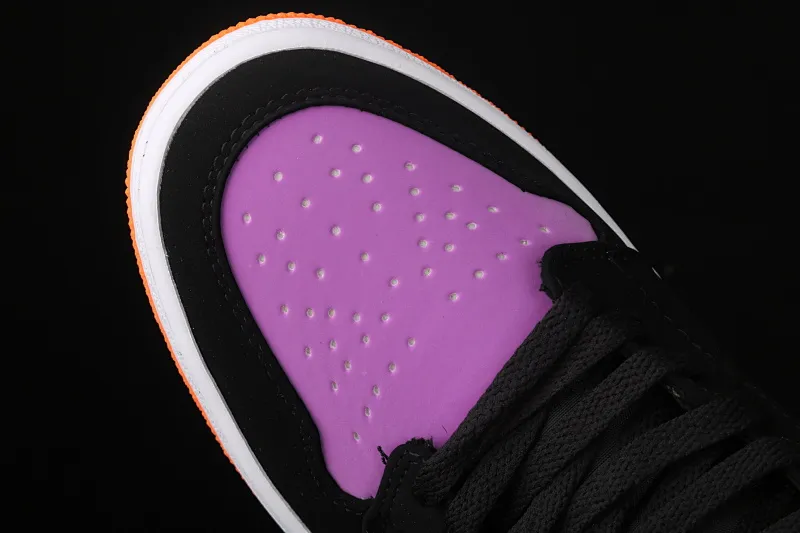 All categories Air Jordan Jordan series basketball shoes Air Jordan 1 Mid Air Jordan 1 Mid AJ1 Joe 1 Candy Yuanyang 3M reflective color matching basketball shoes 554724-083
